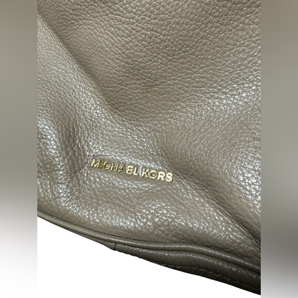 Michael Kors Hobo Leather Shoulder Bag - Picture 2 of 7